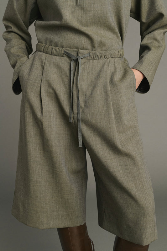Bermuda Louison – Graugrün – Wolle – Damen