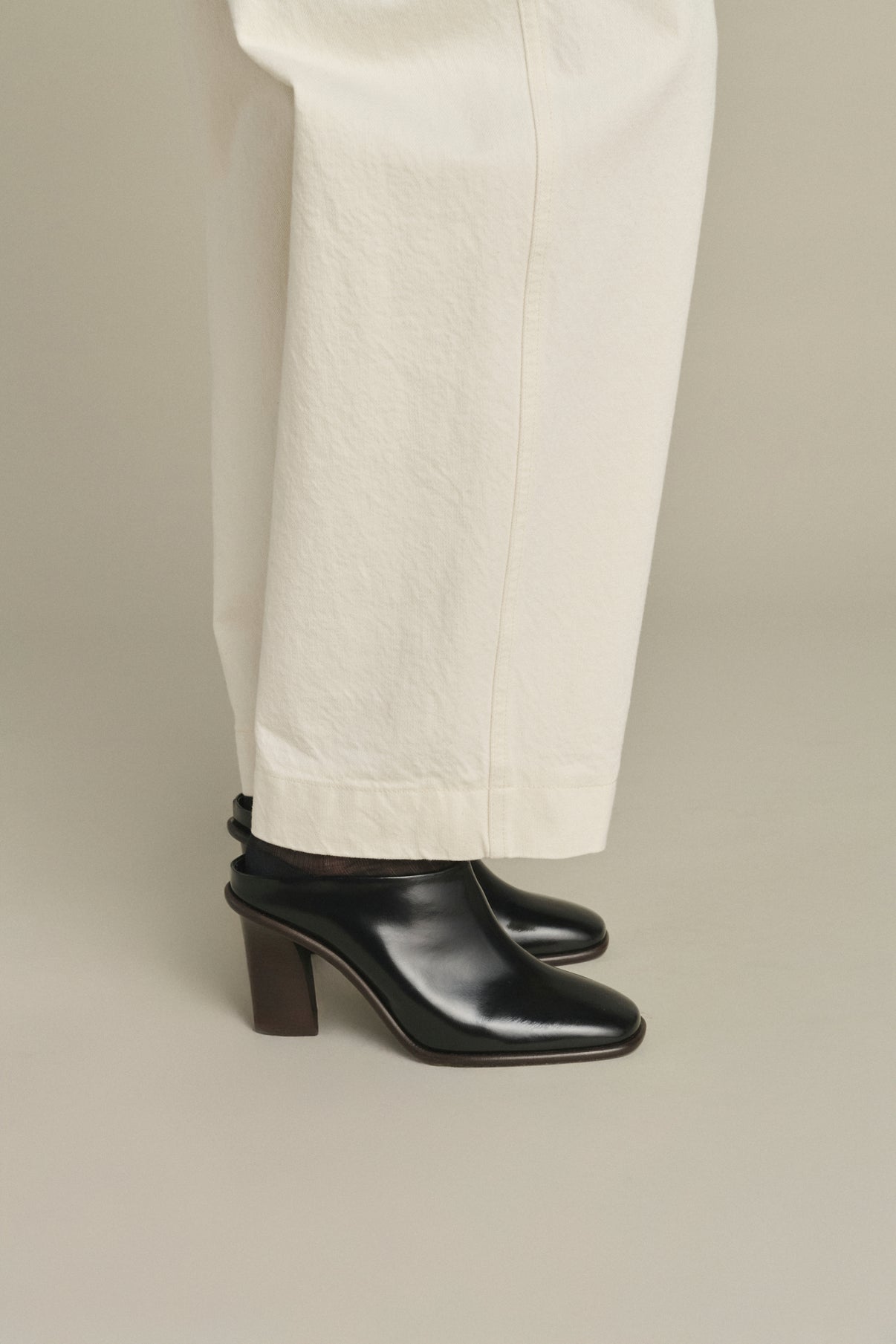 Mules Elba - Noir - Cuir - Femme vue 6