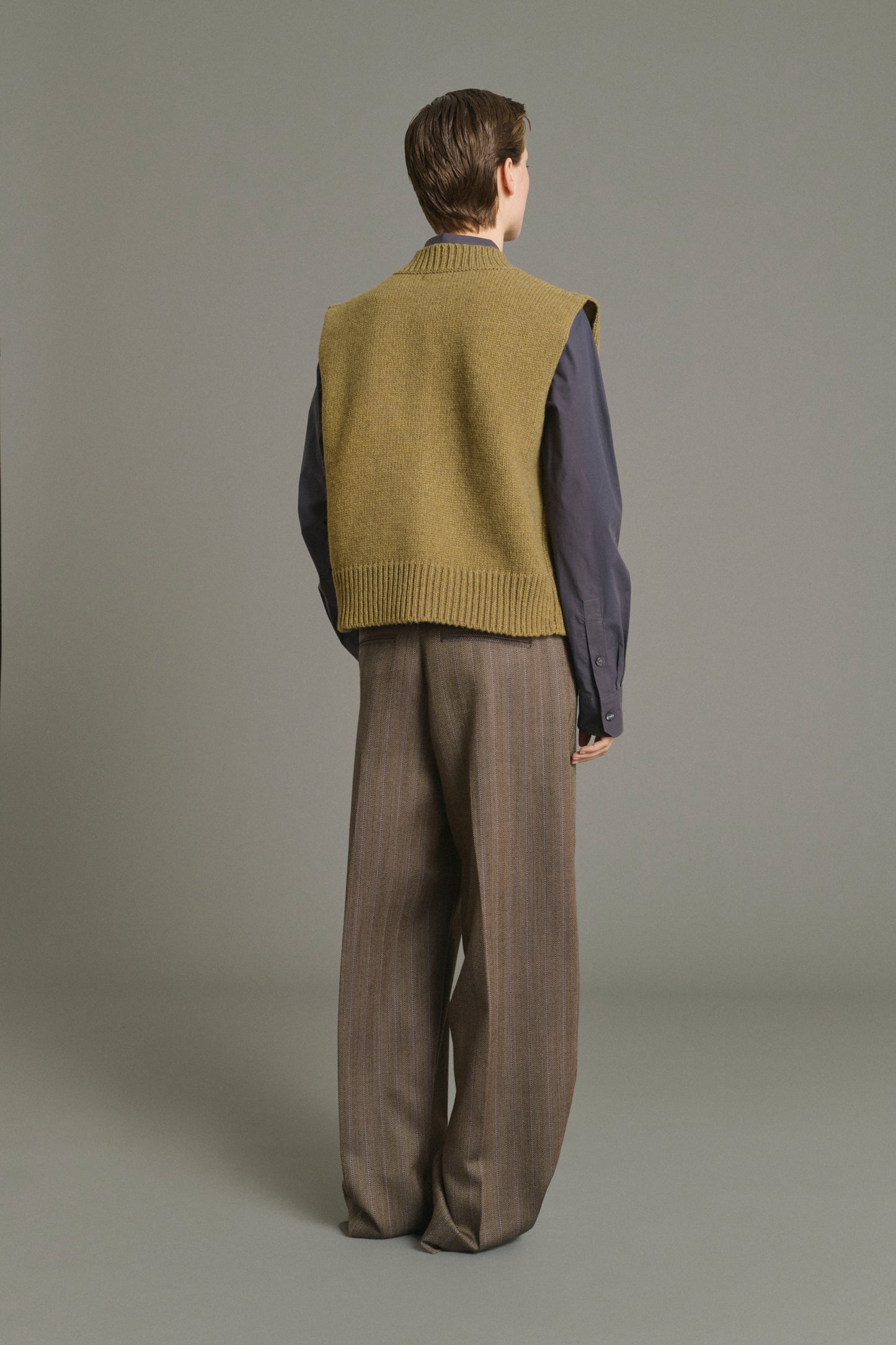 Cardigan Kalyanee – Lindgrün – Wolle – Damen