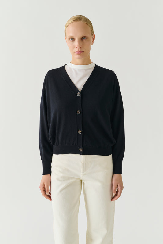 Cardigan Idem – Schwarz – Merinowolle – Damen